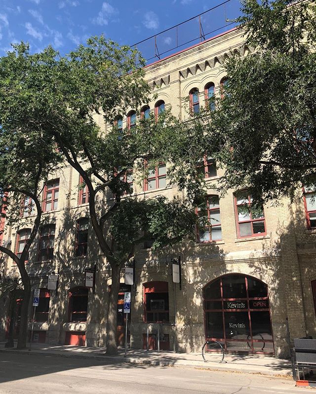Sunny days and no more scaffolding on the front of our building? Yes please! September is feeling pretty great☀️
.
.
.
#Winnipeg #winnipegbusiness #winnipegbiz #exchangedistrict #exchangebiz #exchangedistrictbiz #humanresources #humanresourcesmanagement #hrmanager #hrmanagement #hrmanagers #leaders #leadership #managers #employeeengagement #business #management #recruiting #recruitment #companyculture #hrlife #gsd